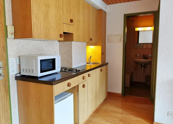 Downtown 9 3* אינטרלאקן